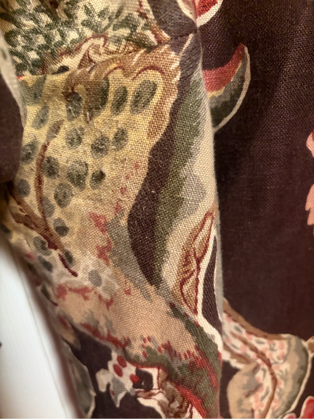 Vintage LAUREN Ralph Lauren linen trousers in brown w/ red/green floral pattern - Picture 6 of 7